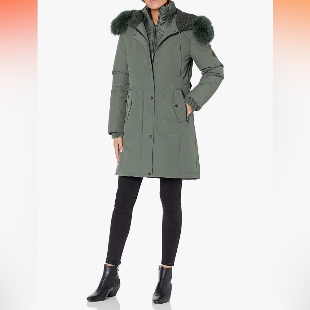 1 Madison Womens Winter Parka Fur Lined Coat with real Fox fur hood